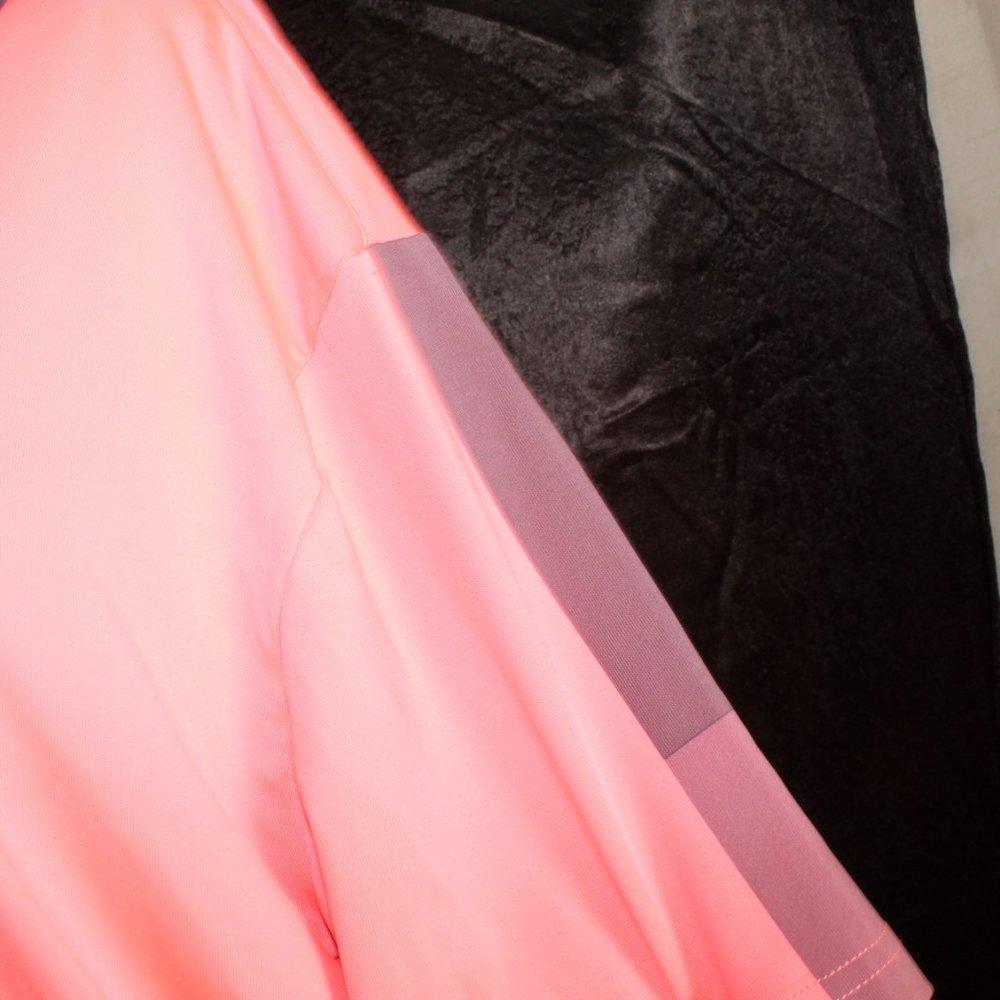 top - Picture 3 of 6